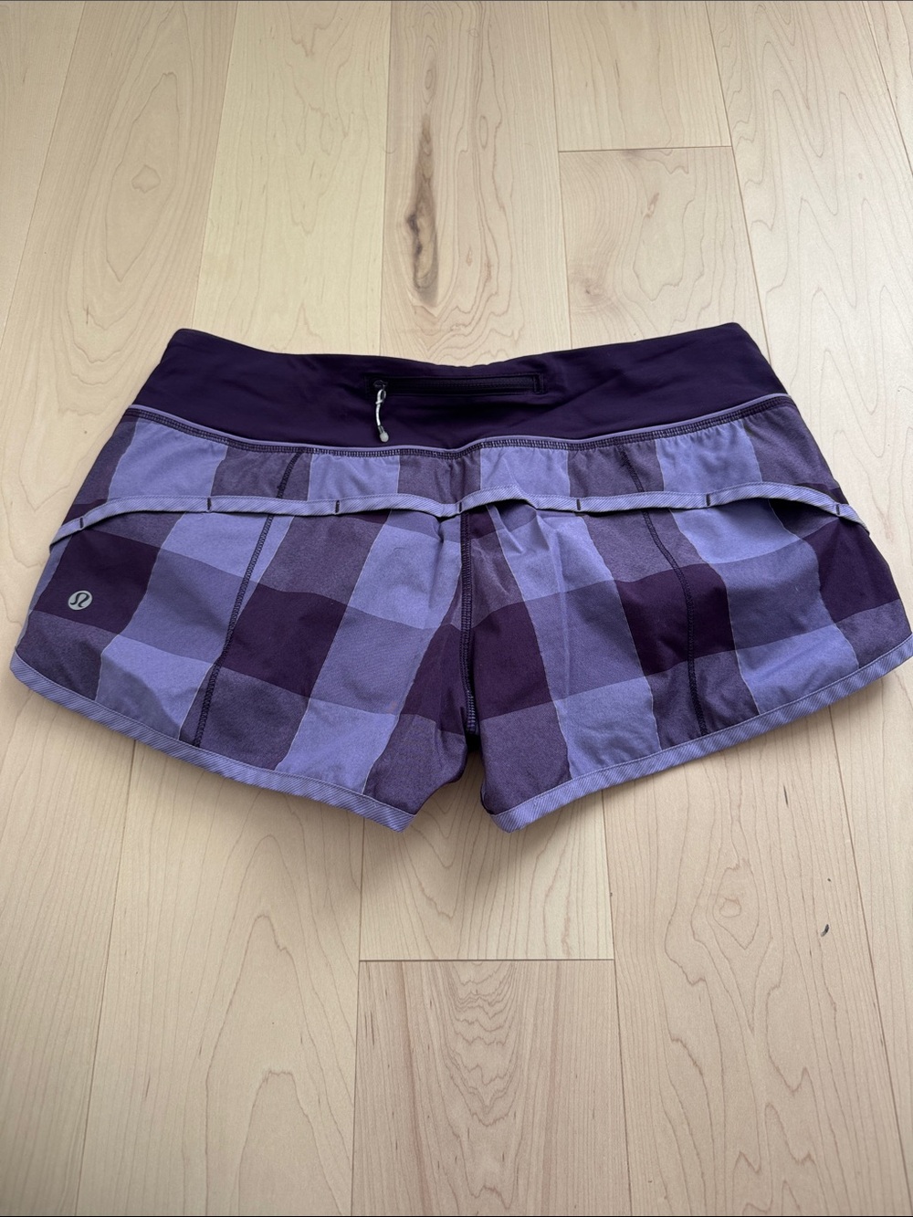 Lululemon Purple Plaid Speed Up Short 2.5” - Picture 2 of 5